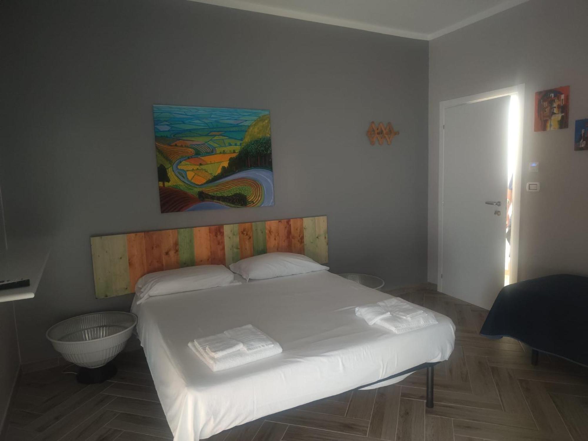 The House Of The Waves Hotel Бриндизи Екстериор снимка